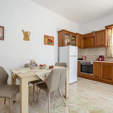 Kapris House Appartement *